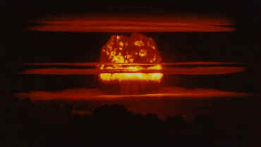 eg4-nuclear-explosion.jpg